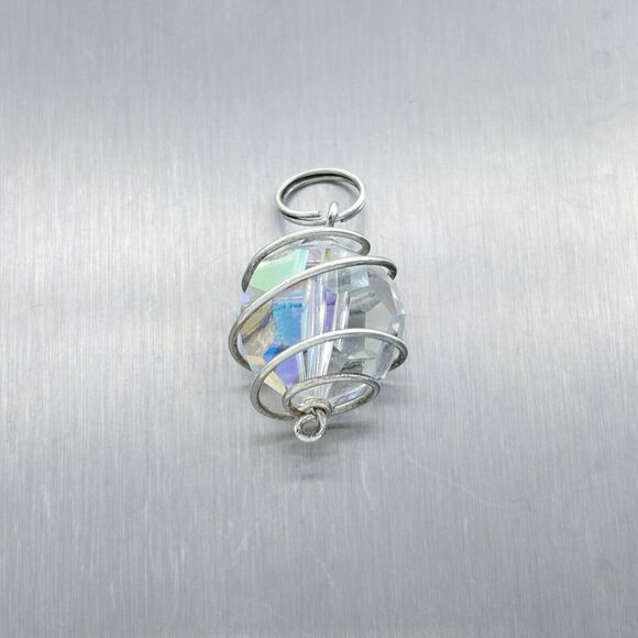 Vintage Silver Tone Wire Wrapped Aurora Borealis Crystal Pendant - Picture 3 of 5